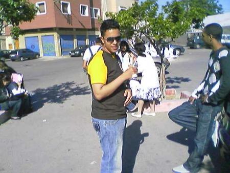 c'est hicham acot� de omis