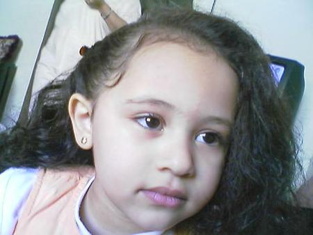 c'est loubna la fille de ma soeur