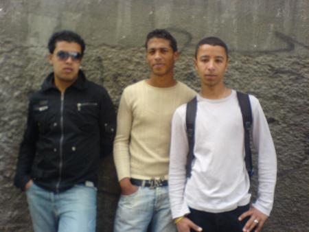c mouhcine et faysal et moi bien sur